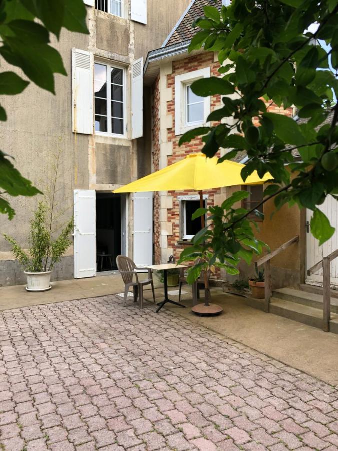 Gite De L'Atelier Herminois Sainte-Hermine Exterior foto